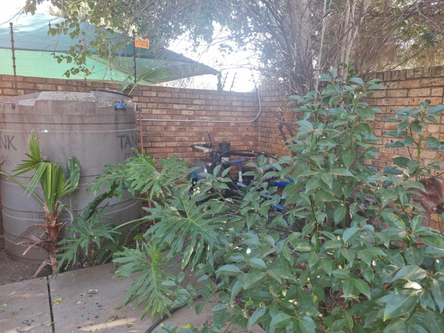 4 Bedroom Property for Sale in Melodie North West
